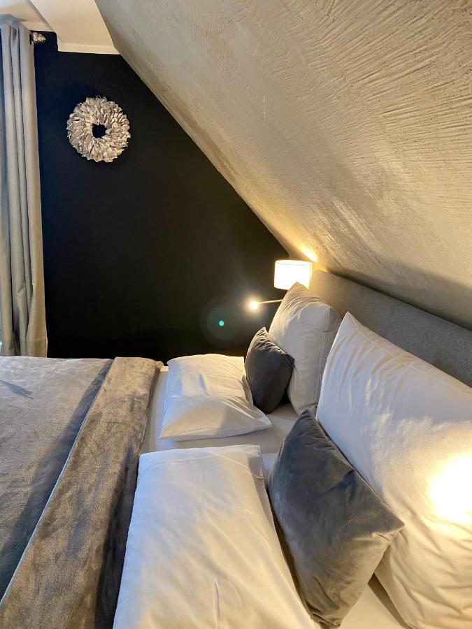 Country-Suites By Verdino Living - Apartments & Suites (Adults Only) Браунлаге Екстериор снимка