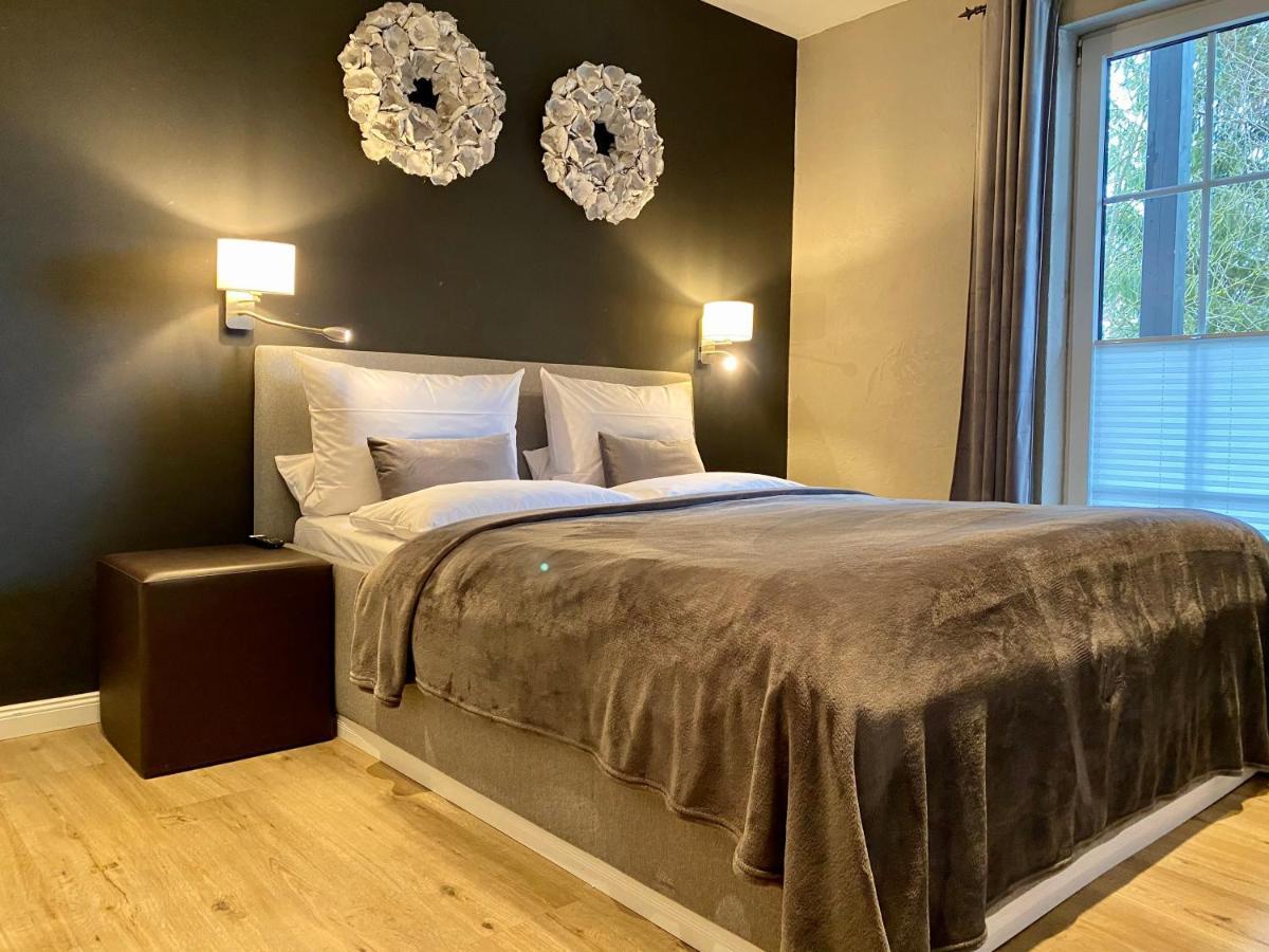 Country-Suites By Verdino Living - Apartments & Suites (Adults Only) Браунлаге Екстериор снимка