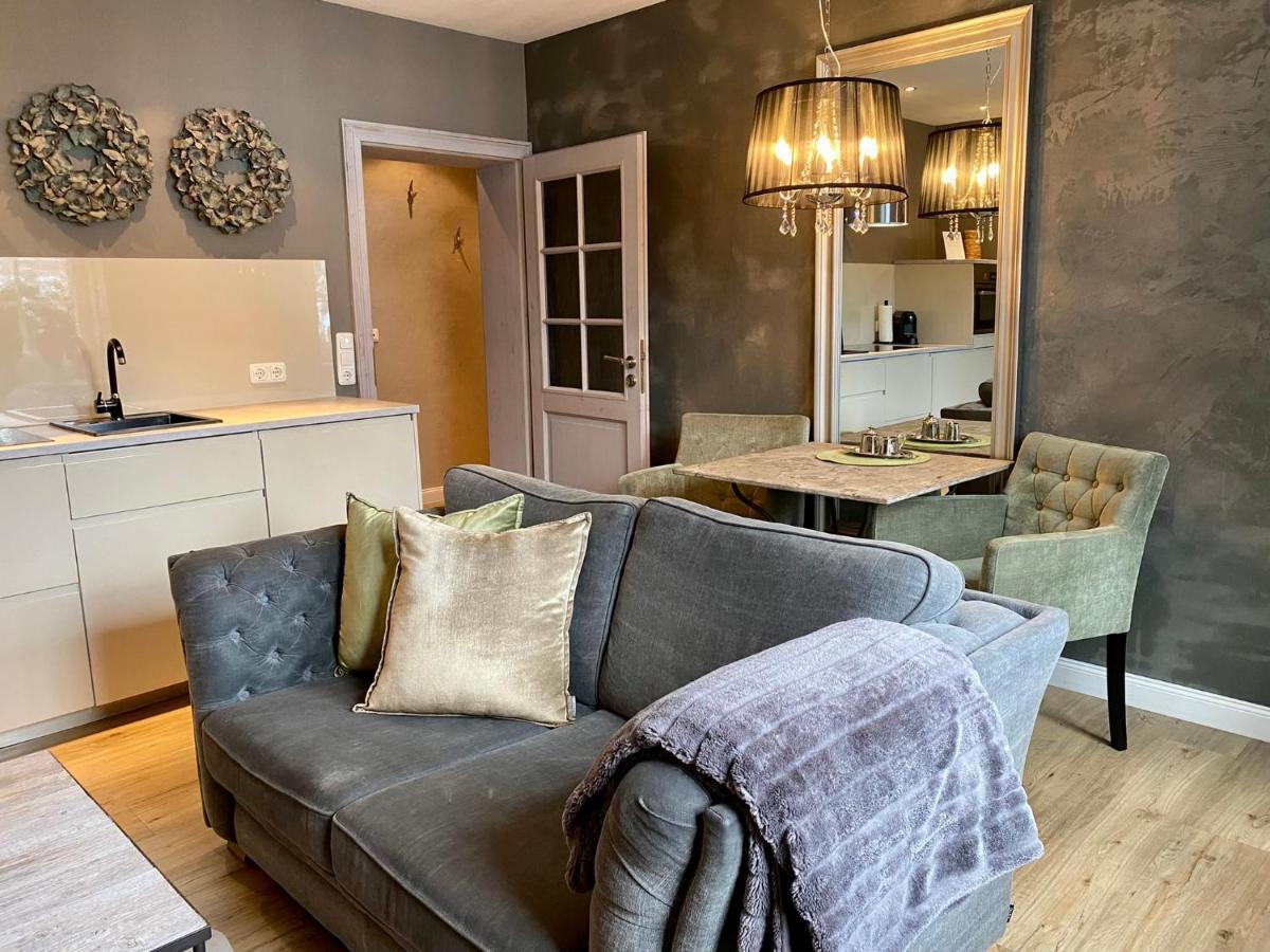 Country-Suites By Verdino Living - Apartments & Suites (Adults Only) Браунлаге Екстериор снимка